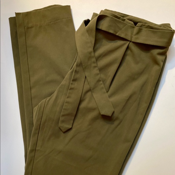 Olive Green Vero Moda Trousers - Picture 3 of 5
